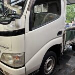 トヨエーストラック　カーナビ取り付け